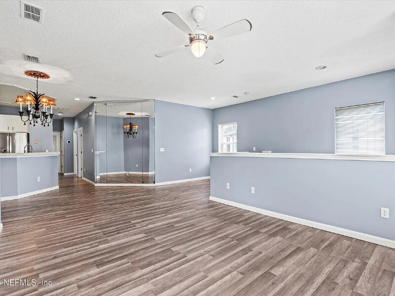 Building Photo - 12301 Kernan Forest Blvd