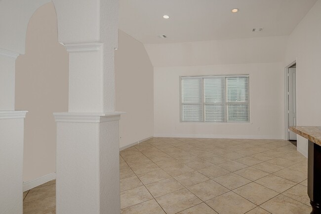 Building Photo - 46 Caprice Bend Pl