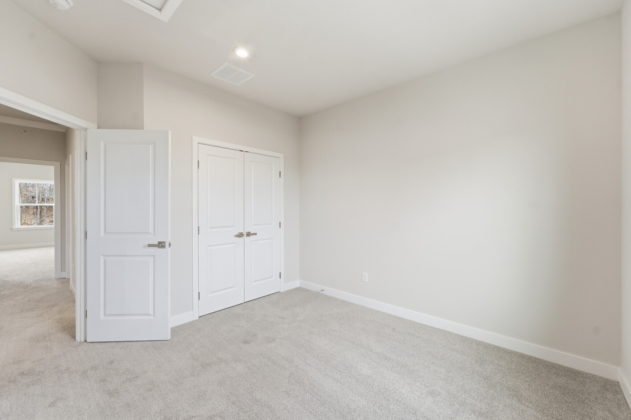 Building Photo - 339 Telluride Ln