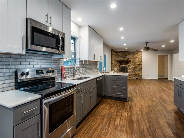 Building Photo - 1429 Amherst Dr