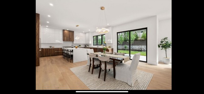 Building Photo - 28 Newtonville Ave
