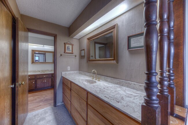 Building Photo - 24322 S Beulah Cove