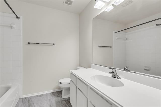 Building Photo - 2429 Clear Field Dr