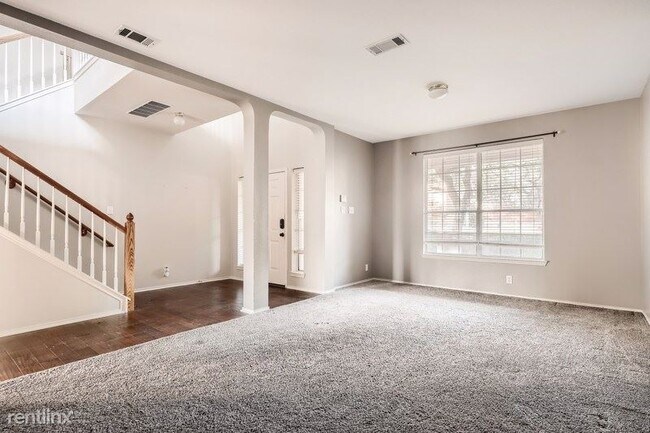 Building Photo - 4 br, 2.5 bath House - 3632 Sumter Glade UNIT