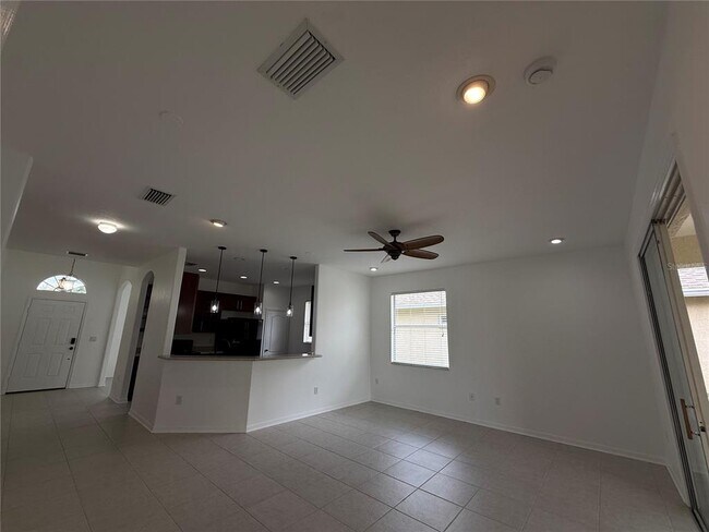 Building Photo - 3806 Washburn Pl