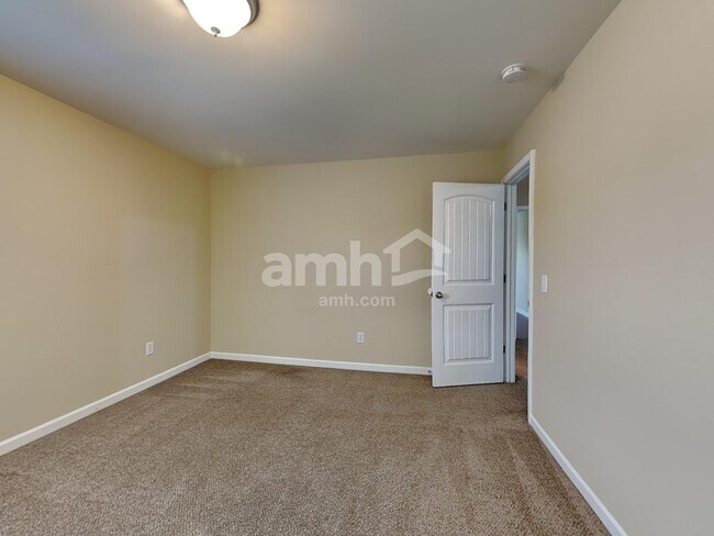 Building Photo - 3540 Harpeth Springs Dr