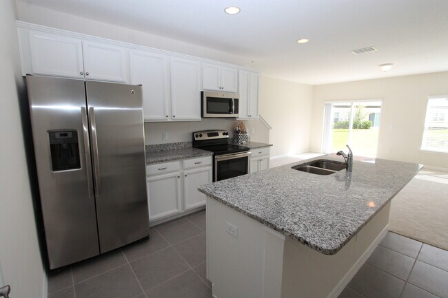 Building Photo - Winter Springs - 3 Bedroom, 3 Bathroom - $1,950.00
