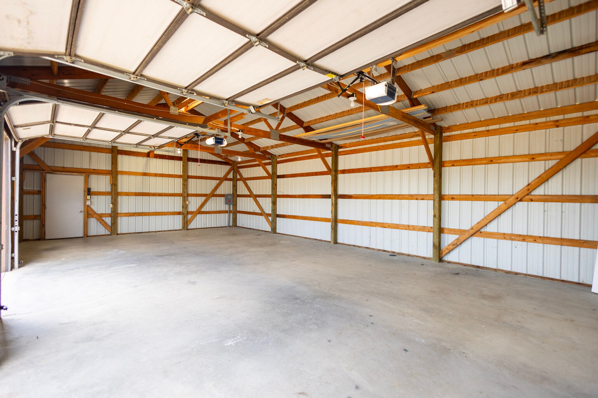 Building Photo - 845 Terrence Rd