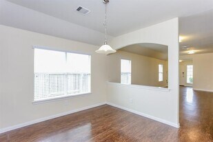 Building Photo - 21431 Wilona Way