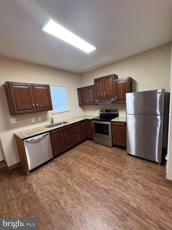 Building Photo - 1707 N Patterson Park Ave