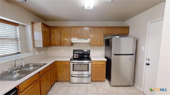 Building Photo - 3605 Coral Bay Ln