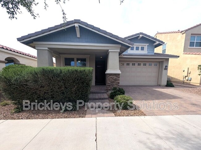 Building Photo - 10564 East Sebring Avenue
