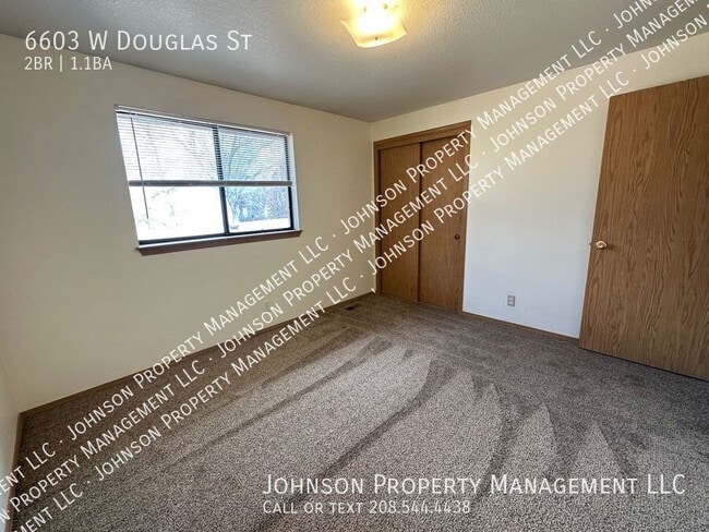 Building Photo - 6603 W Douglas St