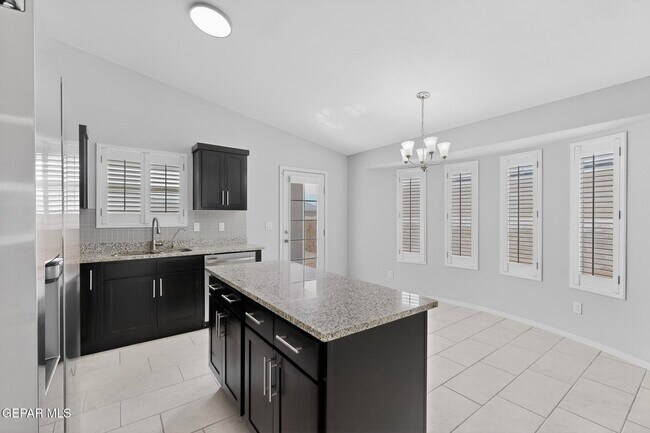 Building Photo - 13672 Baja Vista Ct