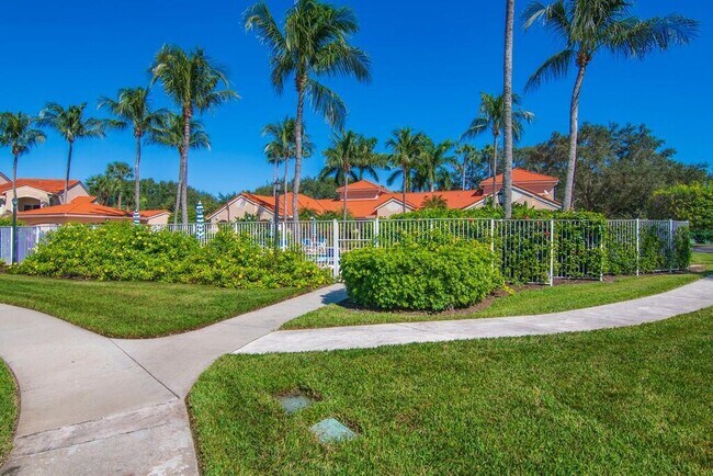 Building Photo - 1670 N 42ND Cir