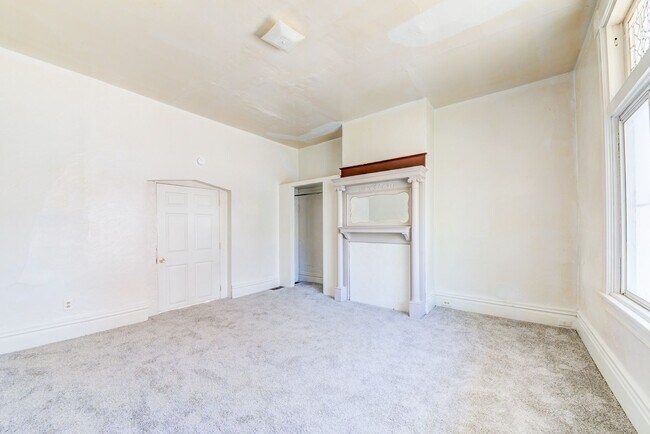 Building Photo - 744 Proctor Wy