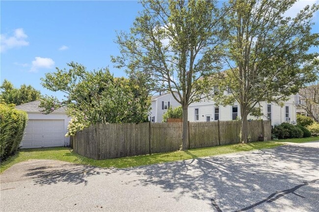 Building Photo - 10 Eustis Ave