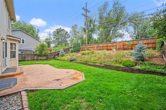 Building Photo - 1169 Beacon Hill Way