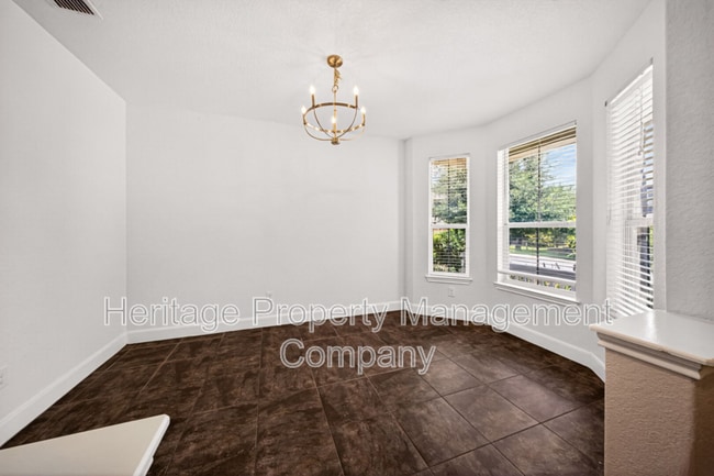 Building Photo - 7915 Cenote Dr