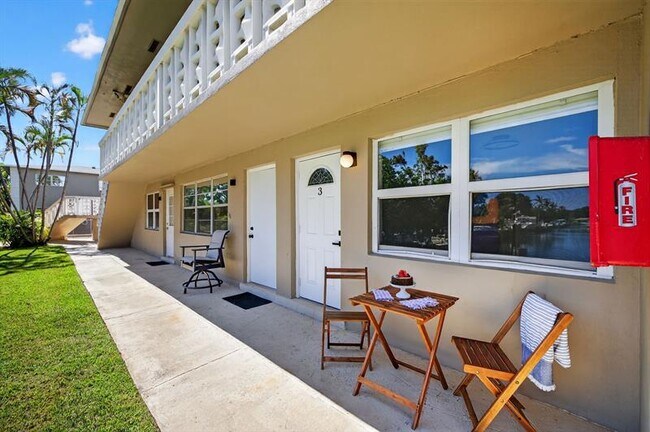 Building Photo - 510 SW 15th St
