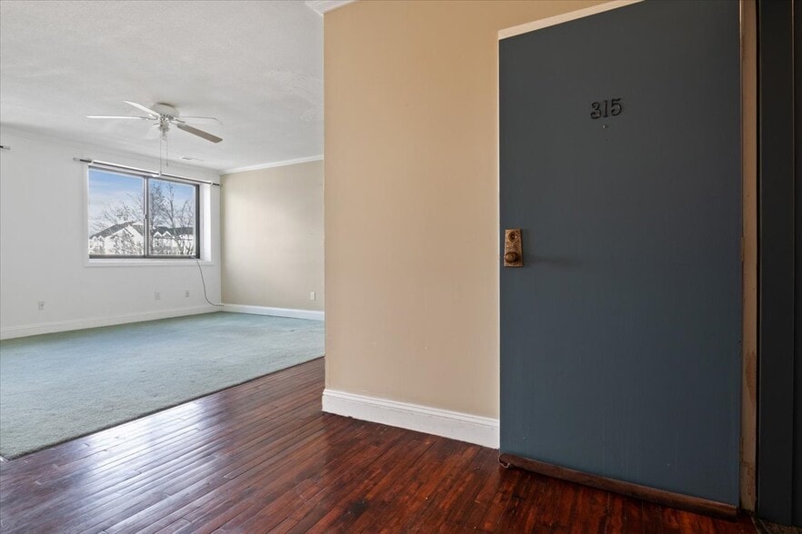 Building Photo - 150 Rumford Ave