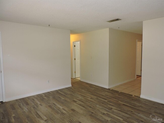 Building Photo - 4911 Yacht Harbor Cir