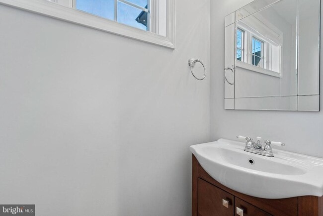 Building Photo - 4017 22nd St N