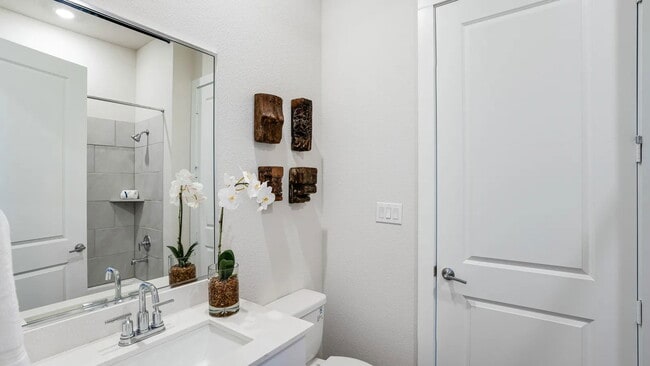 Building Photo - North Elm Street, Denton, TX 76207 - 2 BR ...