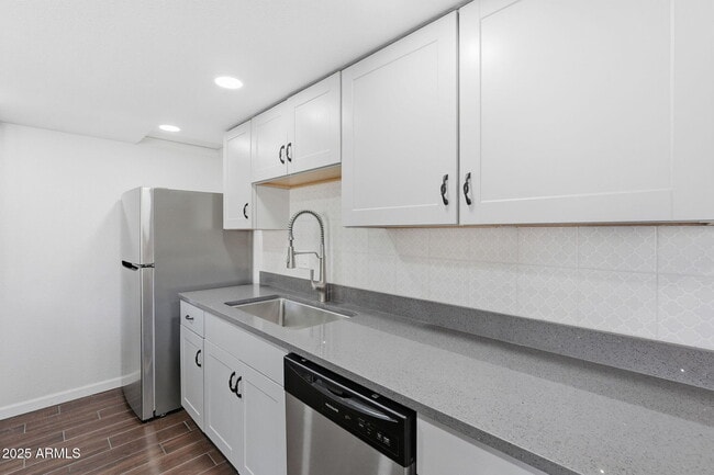 Building Photo - 4163 N 81st St