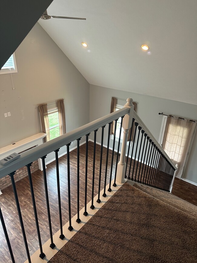 Building Photo - 6601 County Rd 625