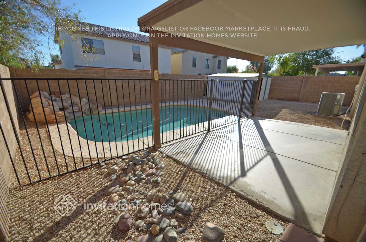 Building Photo - 12925 W Palm Ln