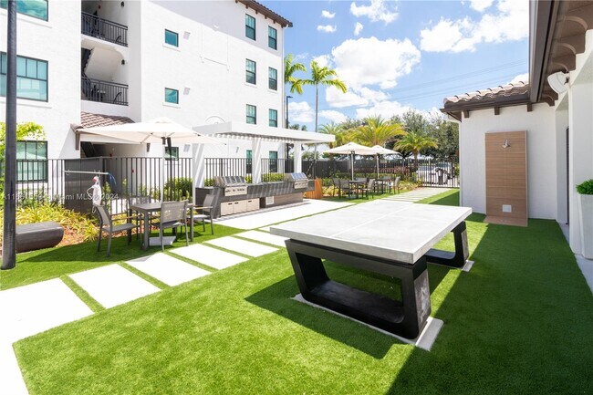 Building Photo - 12430 SW 50th St