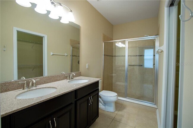 Building Photo - 14450 Desert Haven St