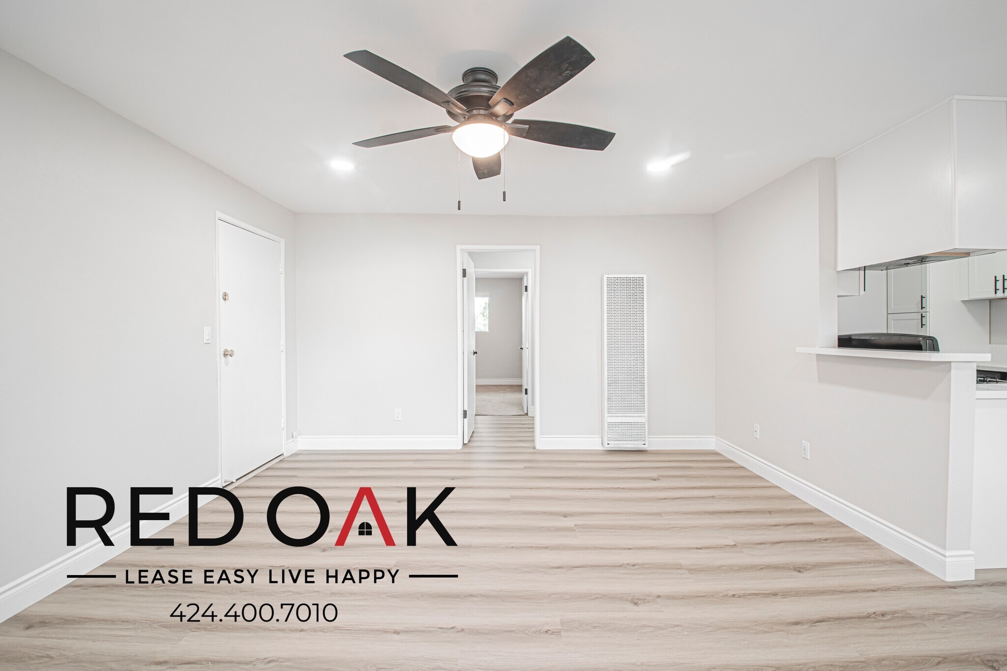 Building Photo - 821 N Wilcox Ave