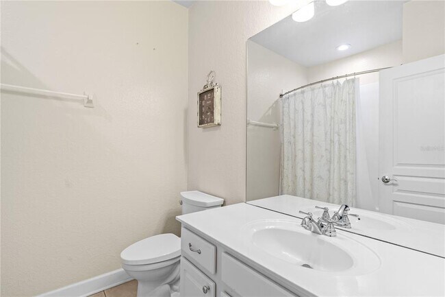 Building Photo - 8302 Riverdale Ln