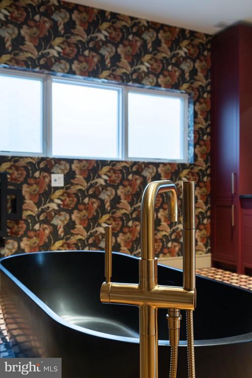 Building Photo - 815 S 20th St