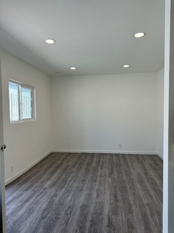 Building Photo - 14633 Sylvan St