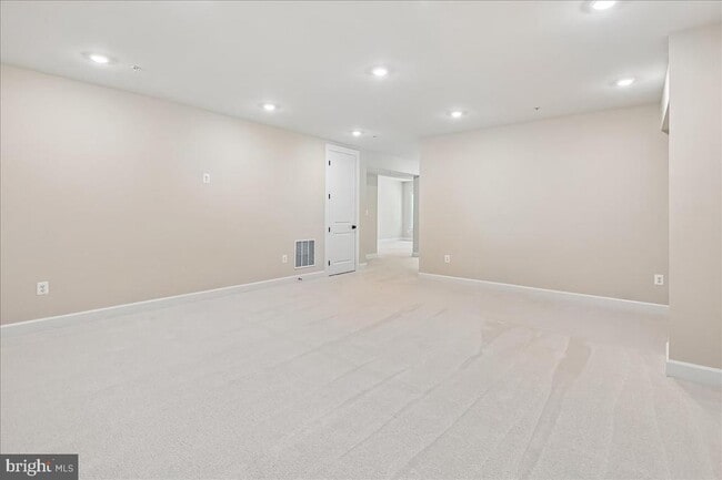 Building Photo - 2638 Broadhorn Dr