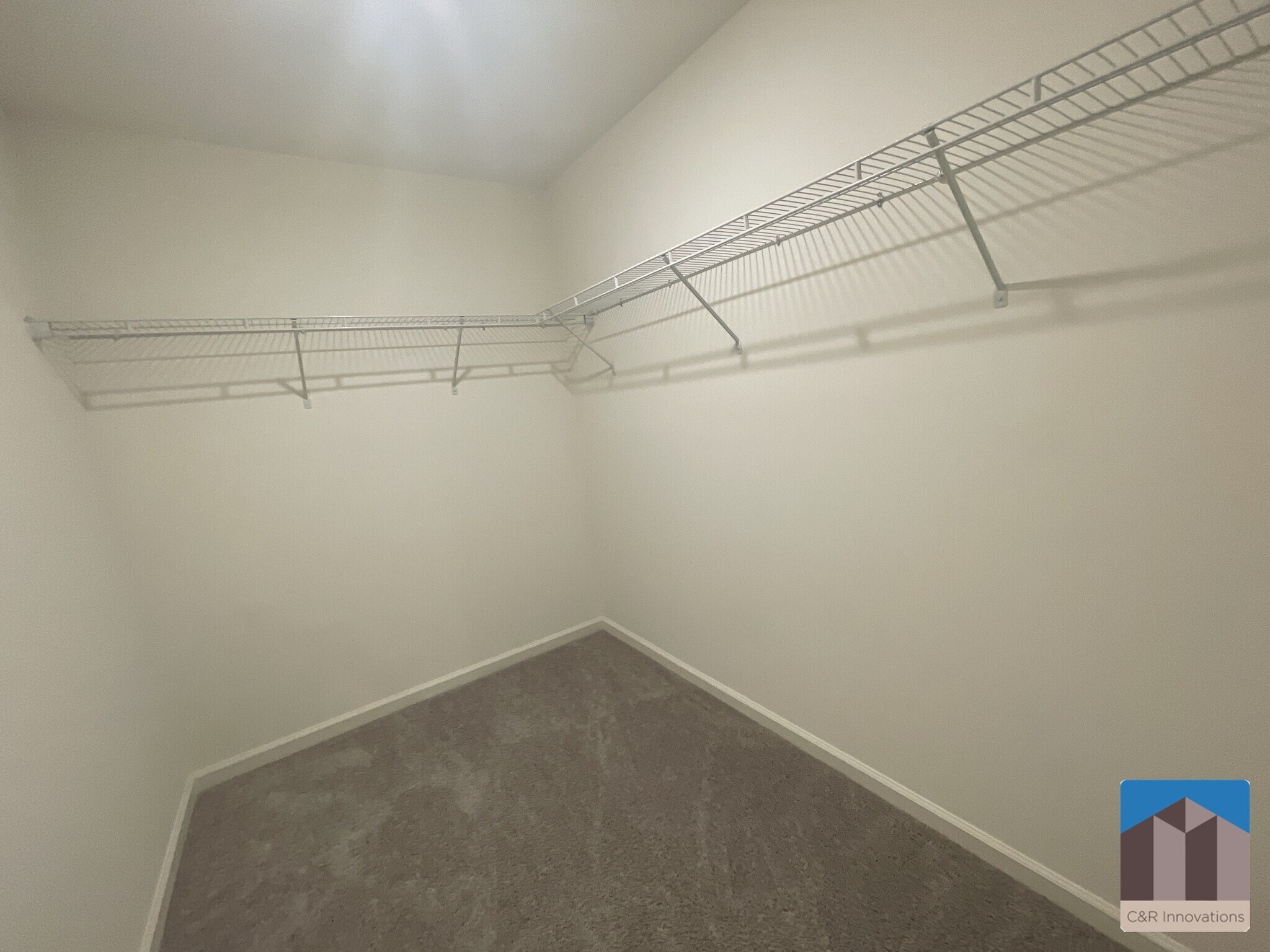 Building Photo - 3529 Condor Ct SW