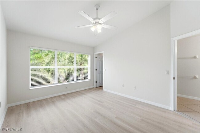 Building Photo - 1059 Albany Ct