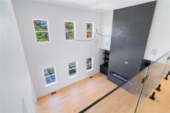 Building Photo - 4051 Annecy Dr SW