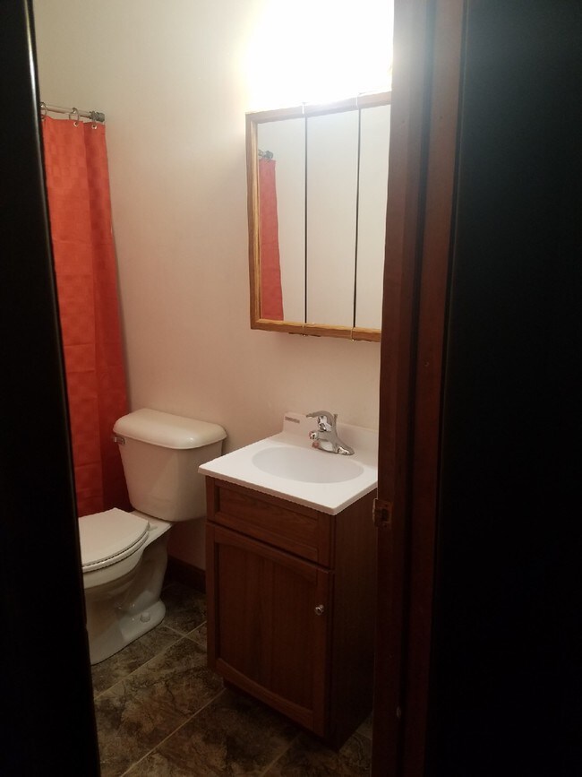 Building Photo - 1005 41st Ave