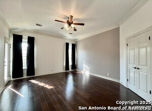Building Photo - 414 Cadence Hill