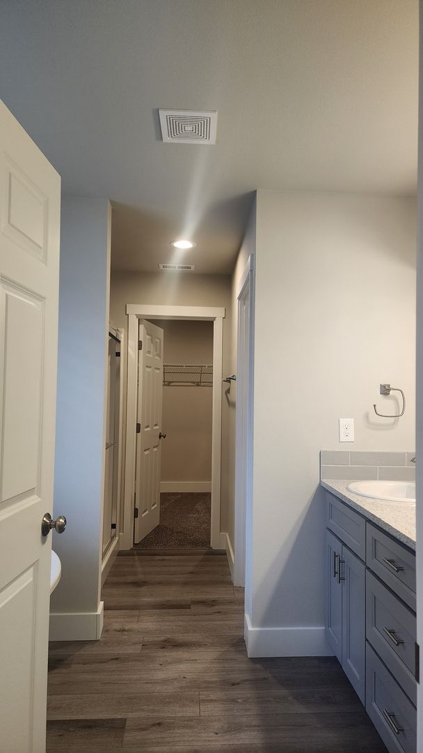 Building Photo - New Construction 4 Bedroom, 2.5 Bathroom Home in Yelm Creek Estates!