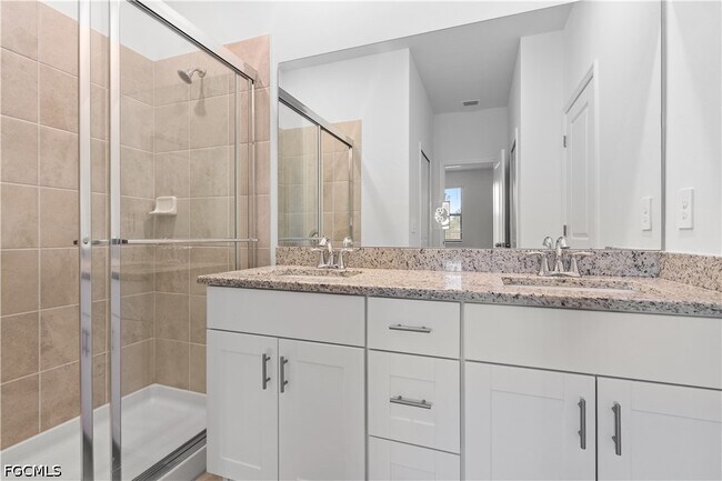 Building Photo - 14150 Gardeners Wy