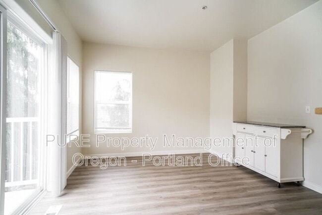 Building Photo - 16070 SW Audubon St