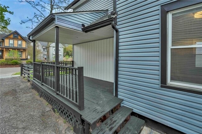 Building Photo - 1812 Brevier Ave