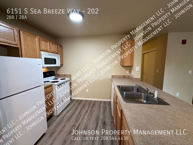 Building Photo - Beautiful South Boise apartments close to ...