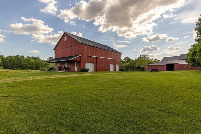 Building Photo - 5565 Stringtown Rd NW