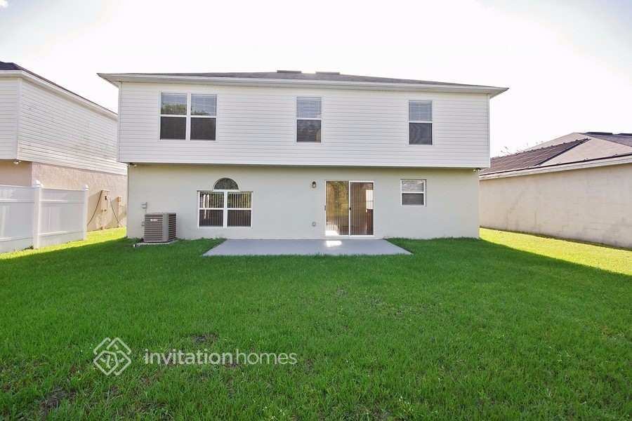 Building Photo - 11806 Bentry St